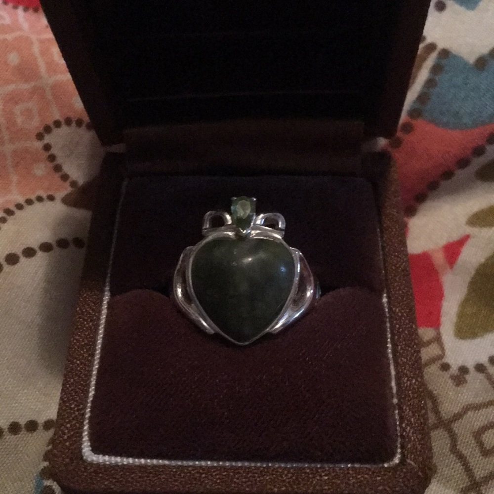 Connemara Beautiful Silver Ring💜BEAUTIFUL PIECE